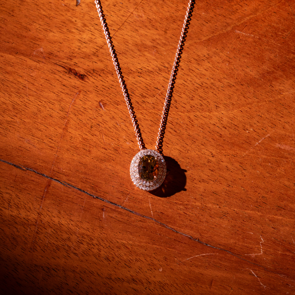 Turmalin Halskette mit Diamanten