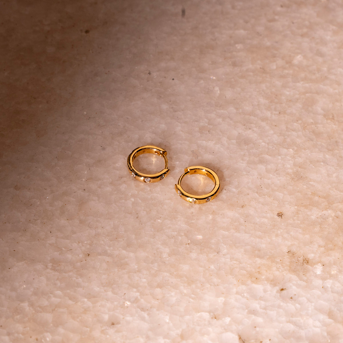 Creolen mit Diamanten