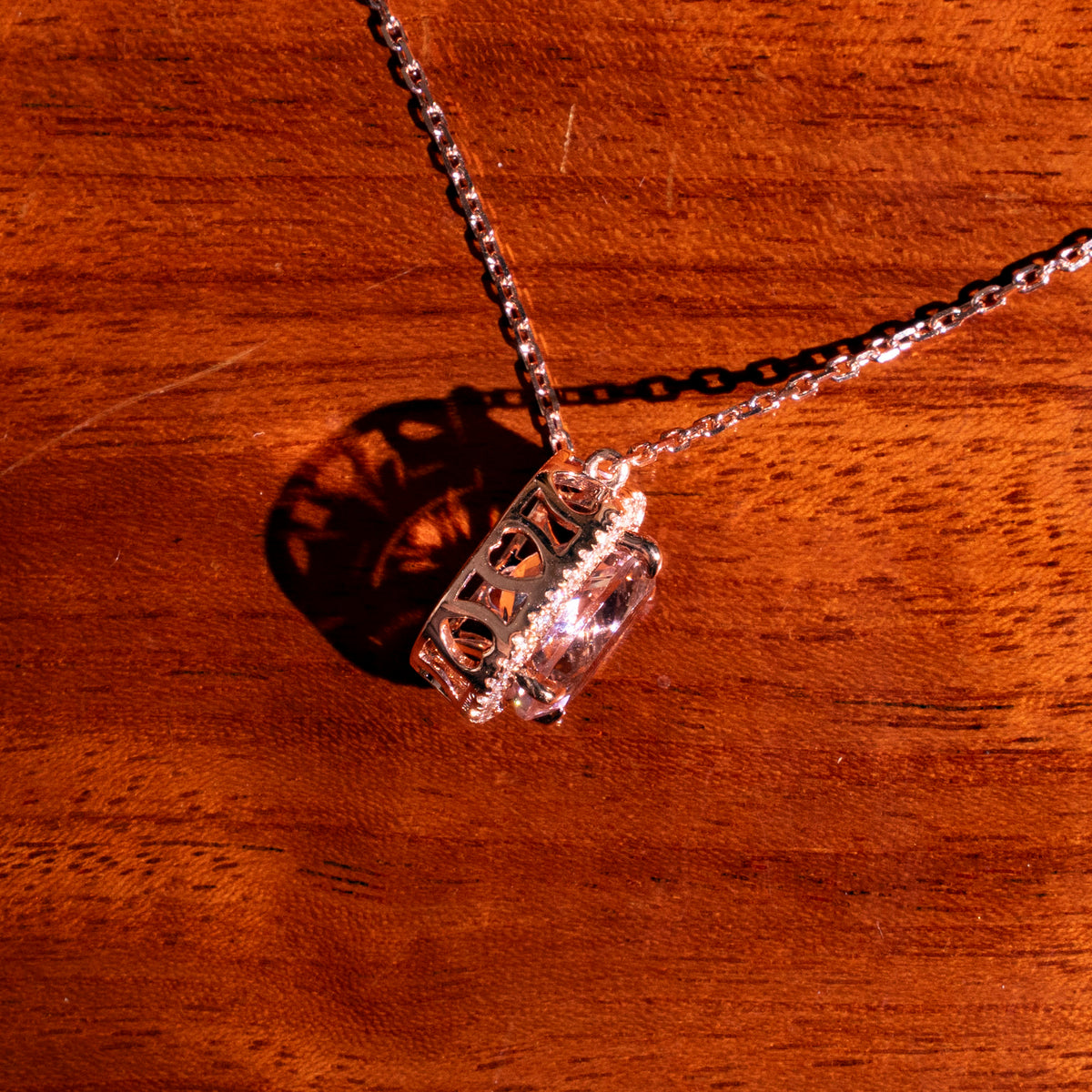 Turmalin Halskette mit Diamanten